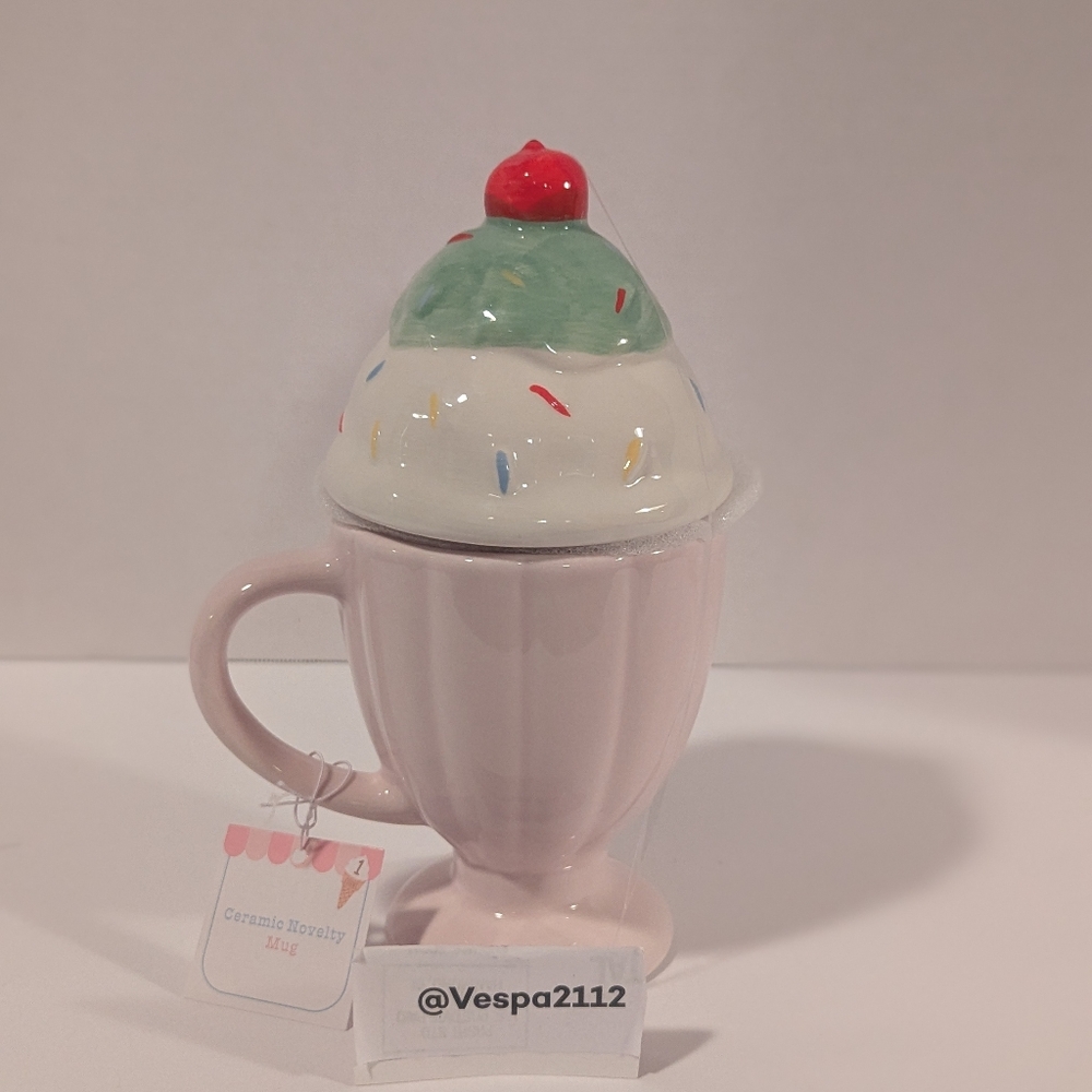 Target Bullseye Playground Ice Cream Sundae Mug W/ Lid Sprinkles Summer Spring